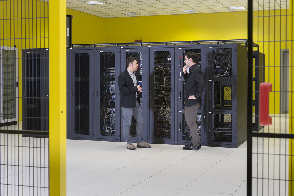 , tabs, ssd vps hosting, cpanel vps hosting moldova, linux vps server moldova, fastest vps hosting